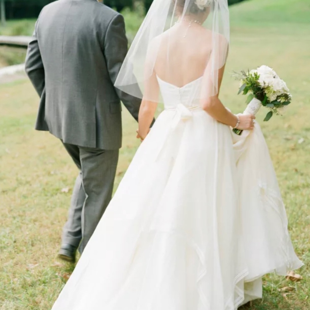 NEW Wedding veil - ivory tulle, elbow length